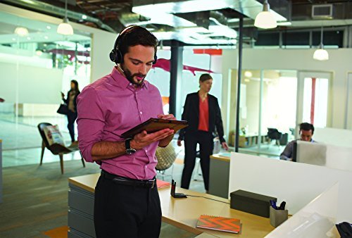 Plantronics Voyager Focus UC Wireless Headset